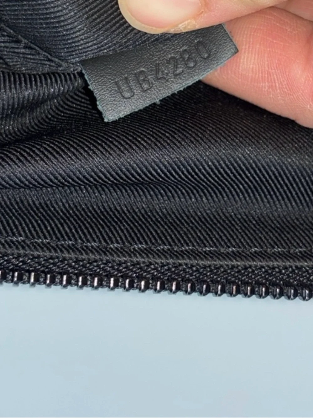 Louis Vuitton Black Monogram Discovery Laptop Pouch pochette w/ COA & dust bag